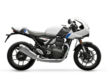 0000_Speed-400_MY26_Pearl-Metallic-White_RHS-1024x731(1)