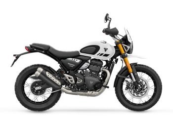_0008_Scrambler 400 XC_MY25_Vanilla White_RHS