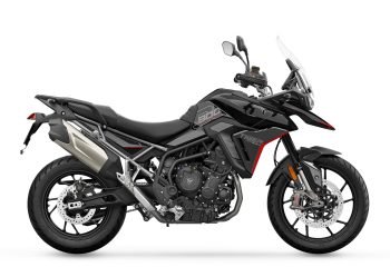 _0021_Tiger 900 GT_MY26_Sapphire Black_RHS